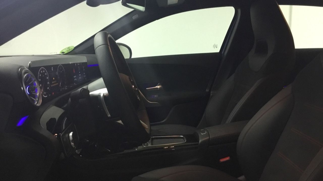 mercedes-clase-a-a-180-d-imagen-6