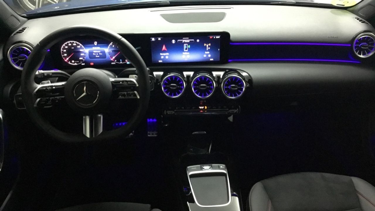 mercedes-clase-a-a-180-d-imagen-7