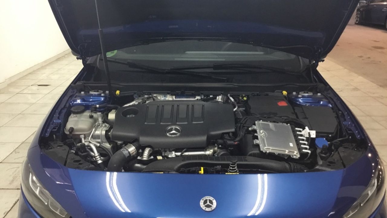 mercedes-clase-a-a-180-d-imagen-16