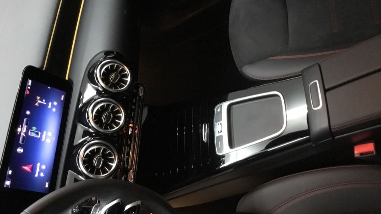 mercedes-clase-a-a-180-d-imagen-22