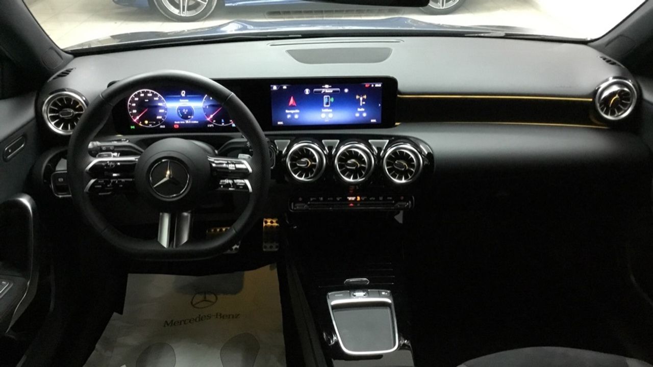 mercedes-clase-a-a-180-d-imagen-7