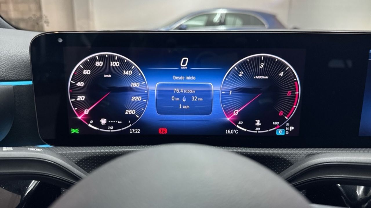 mercedes-clase-a-a-180-d-imagen-18