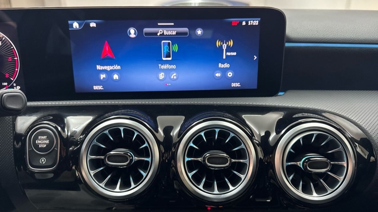 mercedes-clase-a-a-180-d-imagen-20