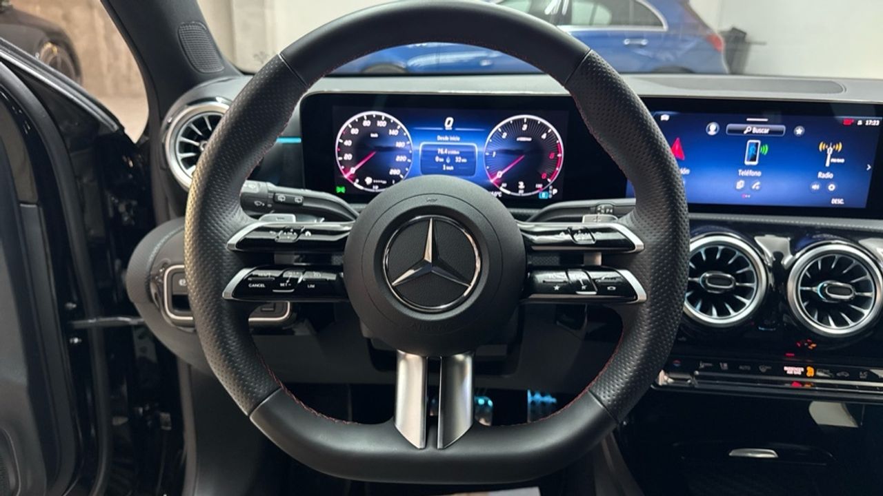 mercedes-clase-a-a-180-d-imagen-8