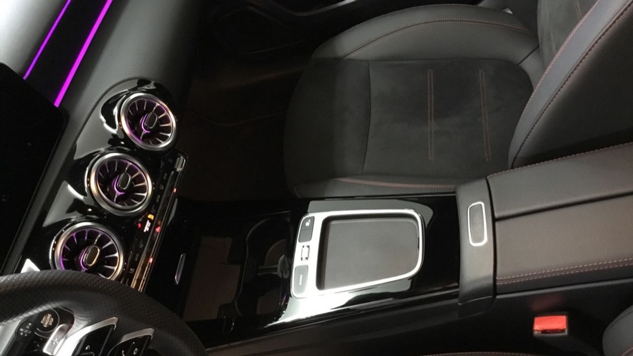 mercedes-clase-a-a-180-d-imagen-22