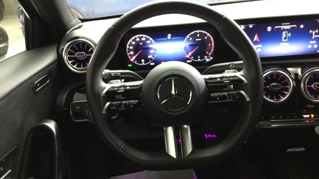 mercedes-clase-a-a-180-d-imagen-8