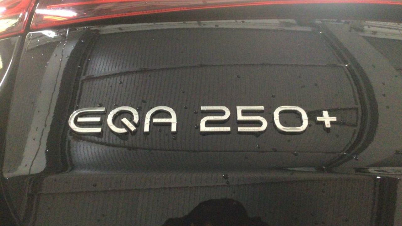 mercedes-eqa-eqa-250-imagen-11