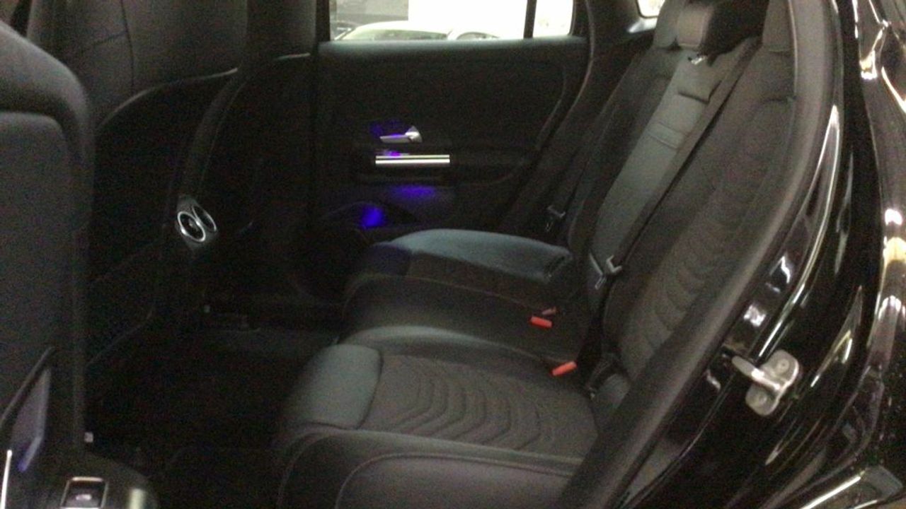 mercedes-eqa-eqa-250-imagen-10