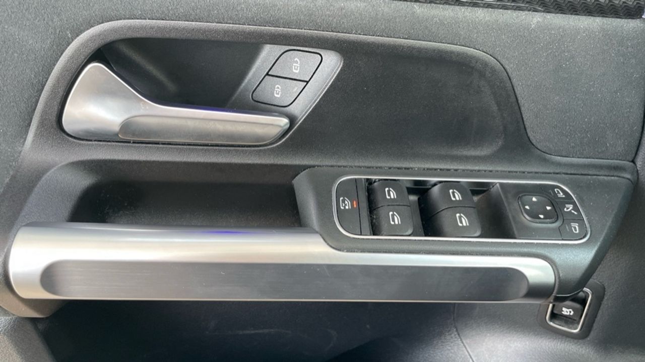 mercedes-glb-glb-200-imagen-16