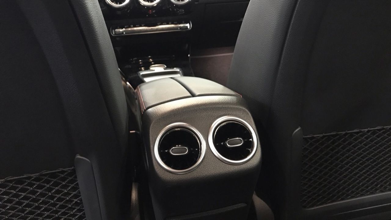 mercedes-clase-a-a-180-d-imagen-13