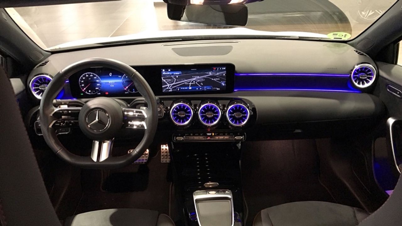 mercedes-clase-a-a-180-d-imagen-7