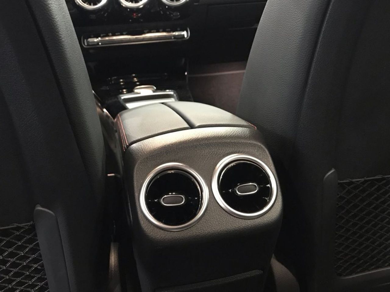 mercedes-clase-a-a-180-d-imagen-13