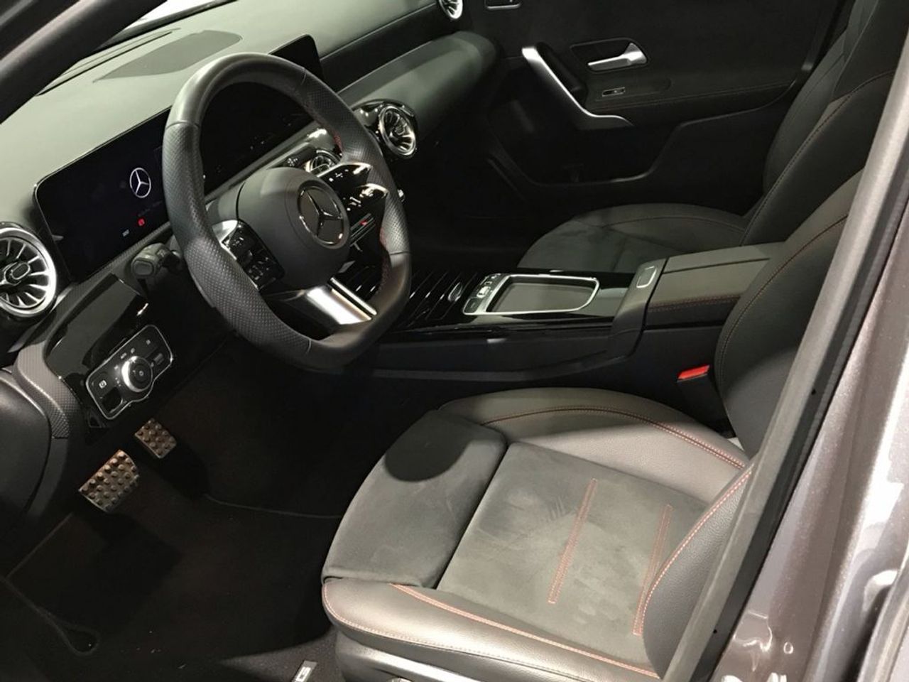 mercedes-clase-a-a-180-d-imagen-5