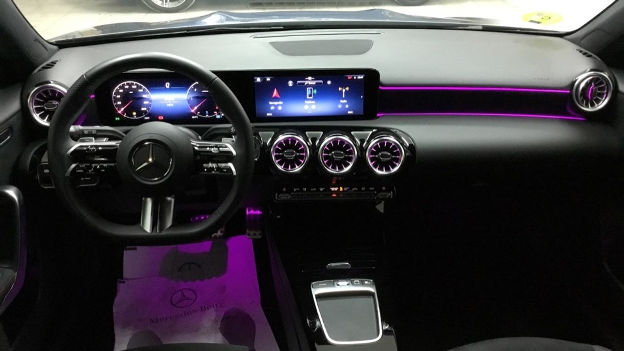 mercedes-clase-a-a-180-d-imagen-7