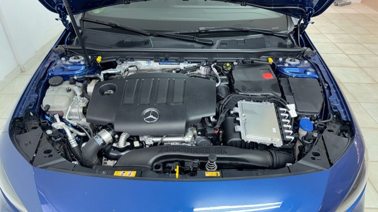 mercedes-clase-a-a-180-d-imagen-16