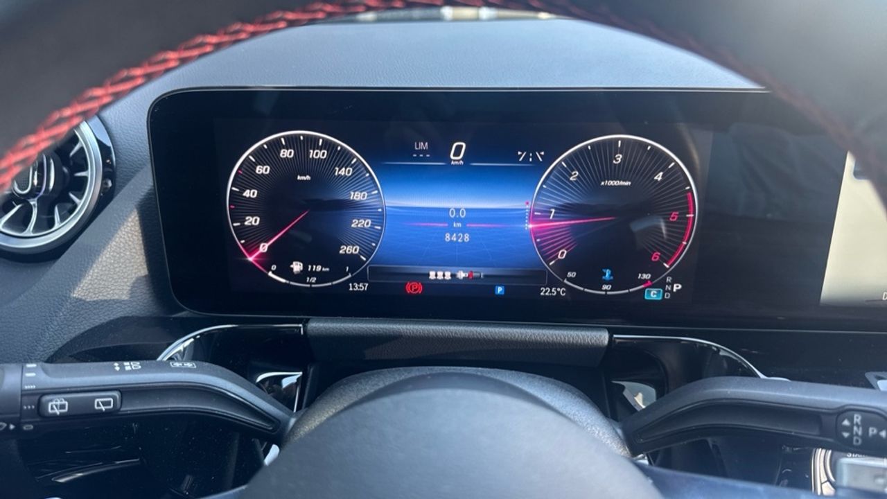 mercedes-gla-gla-220-d-4matic-imagen-11