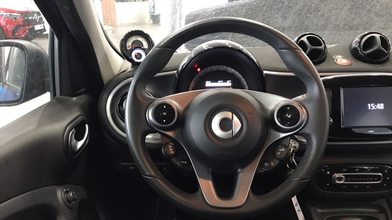 smart-forfour-60kw81cv-eq-imagen-8