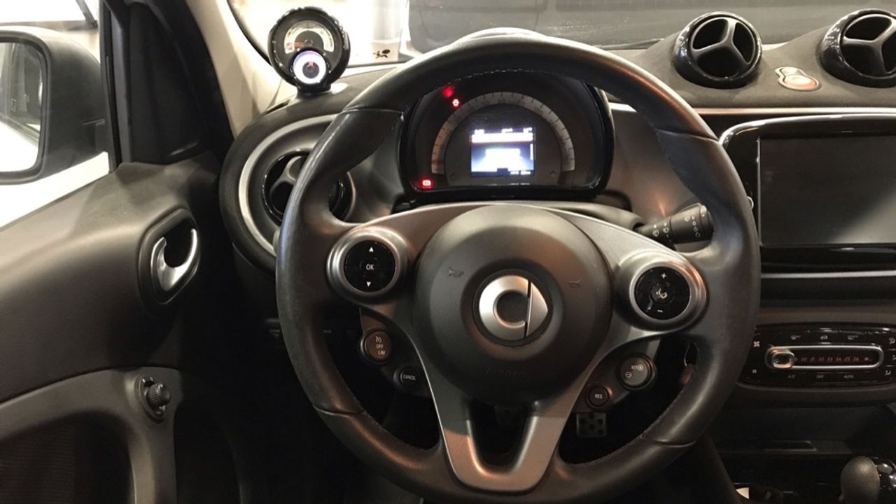 smart-forfour-60kw81cv-eq-imagen-8