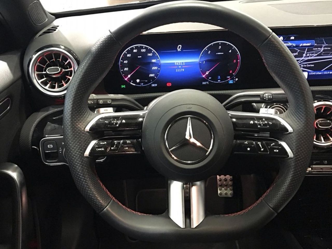 mercedes-clase-a-a-180-d-imagen-8