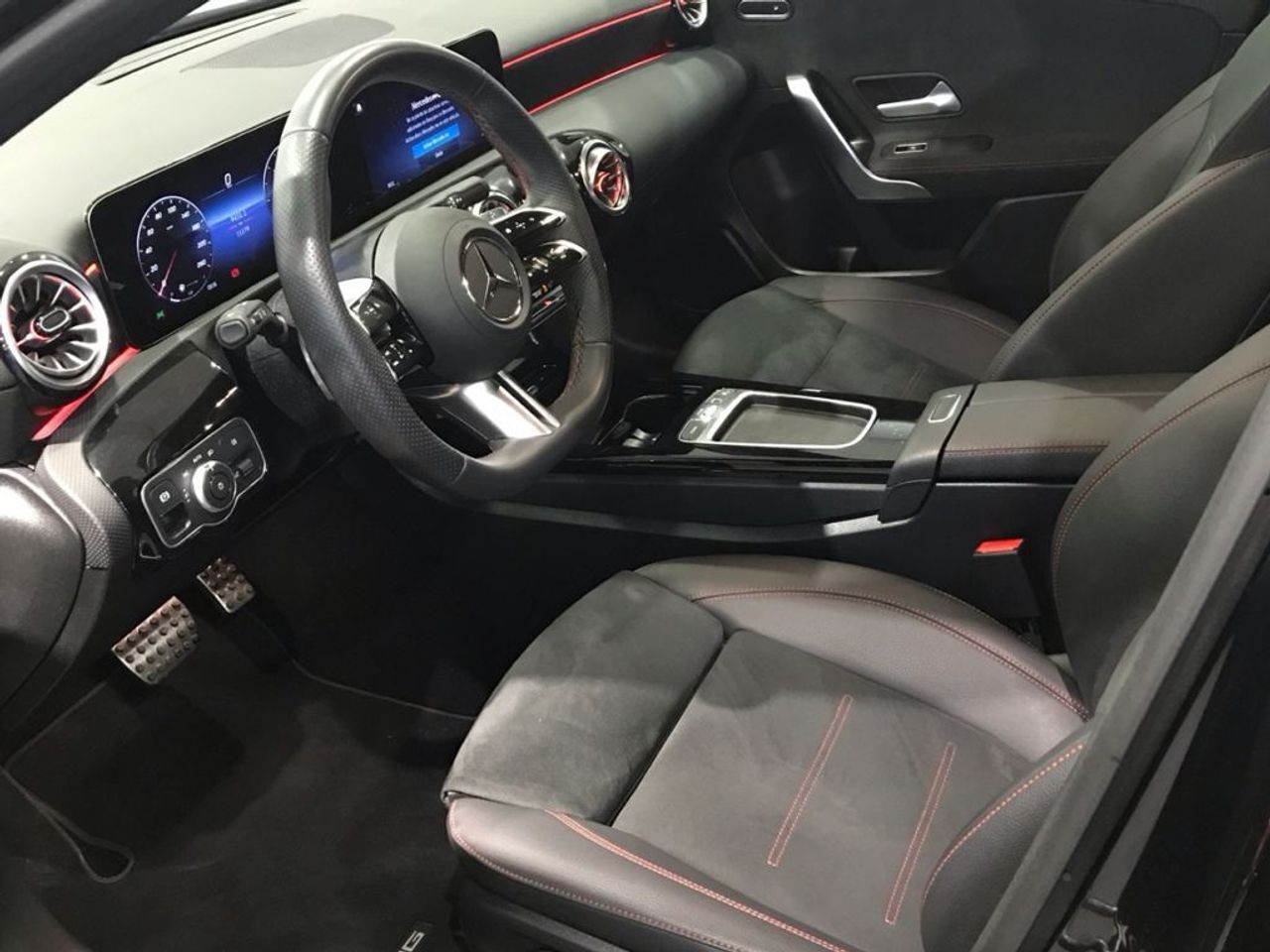 mercedes-clase-a-a-180-d-imagen-5