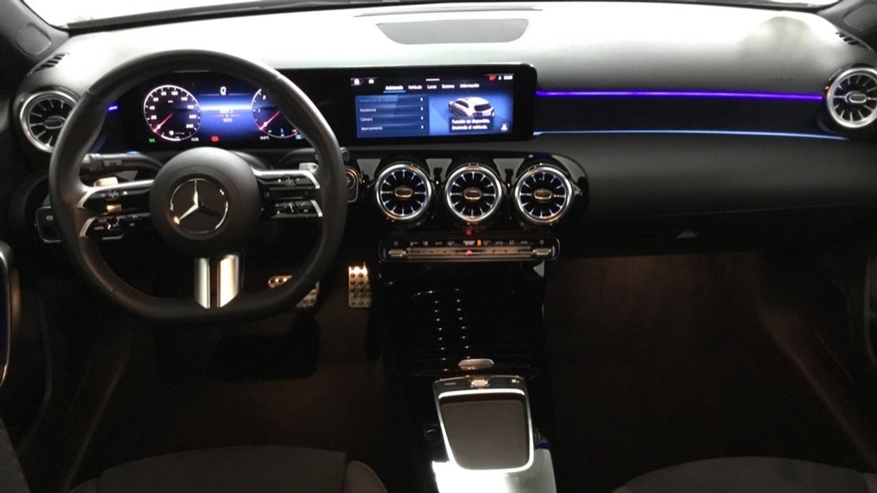 mercedes-clase-a-a-180-d-imagen-7