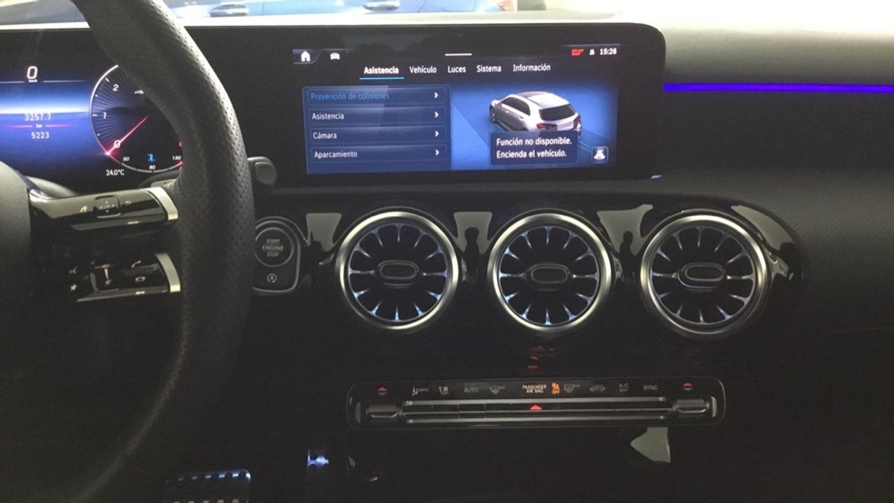 mercedes-clase-a-a-180-d-imagen-21