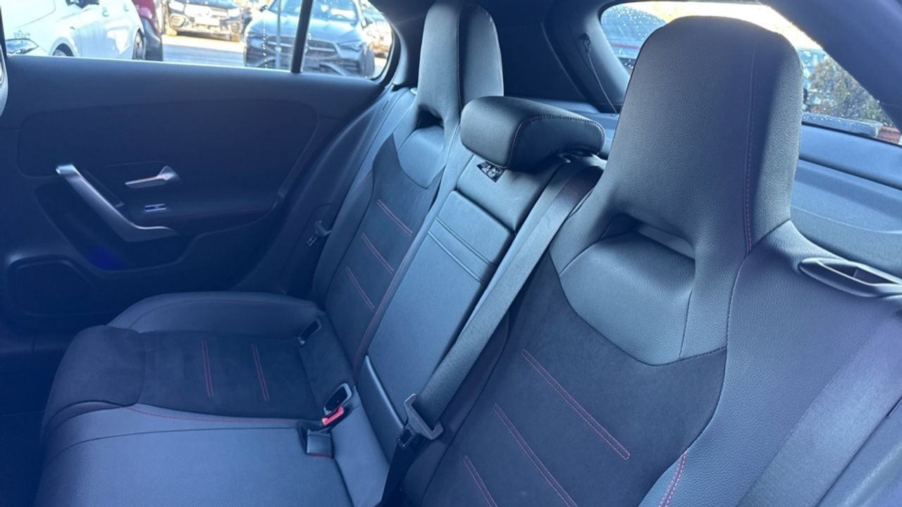 mercedes-clase-a-a-180-d-imagen-10