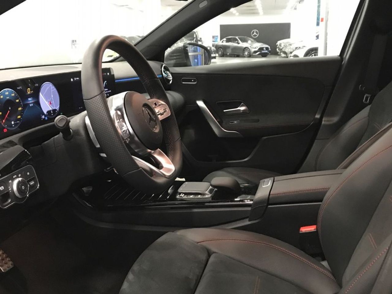 mercedes-clase-a-a-200-d-imagen-5