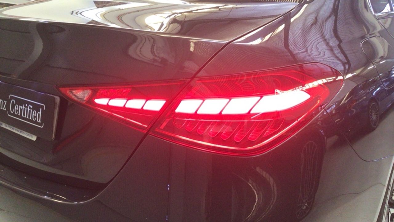 mercedes-clase-c-c-300-e-imagen-14
