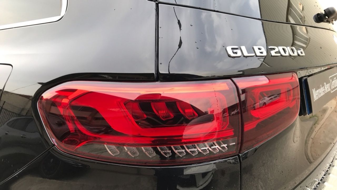 mercedes-glb-glb-200-d-imagen-19