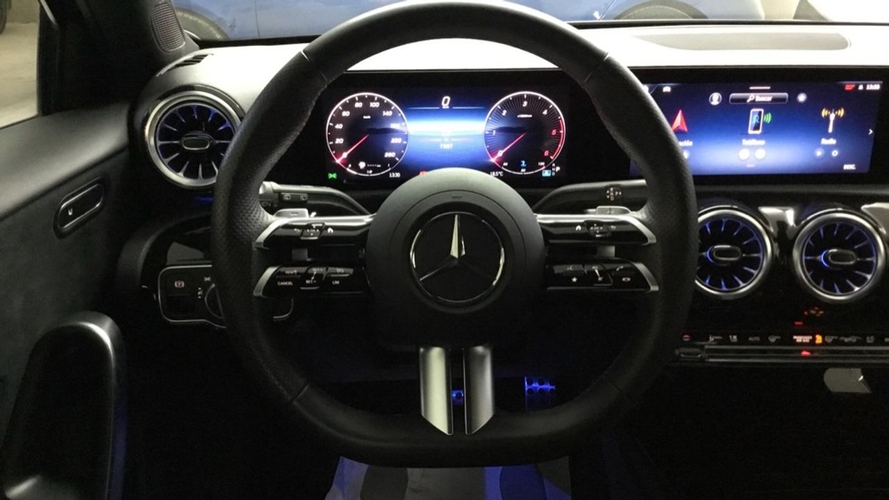 mercedes-clase-a-a-180-d-imagen-8