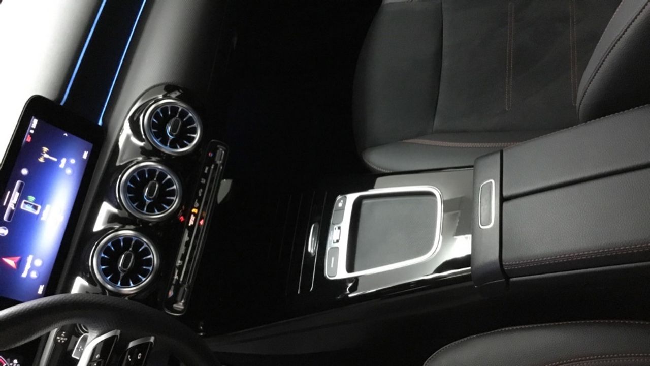 mercedes-clase-a-a-180-d-imagen-22