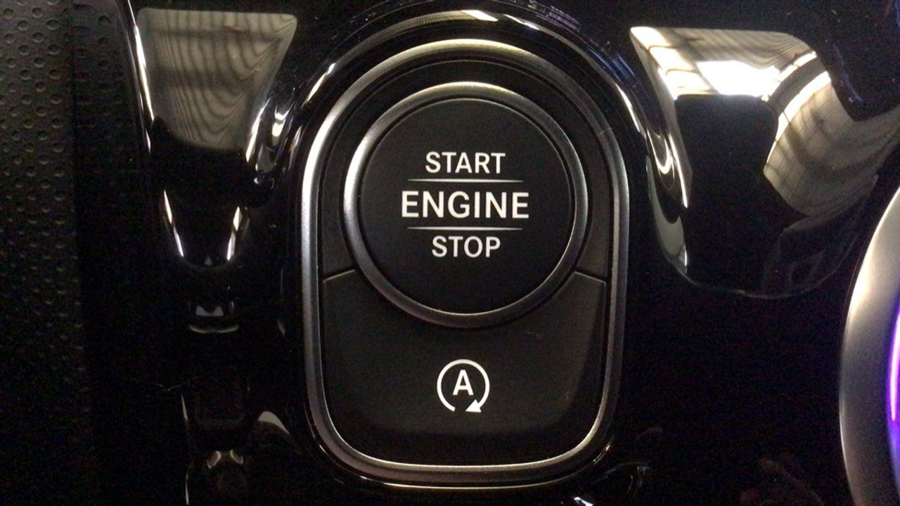 mercedes-clase-a-a-180-d-imagen-20
