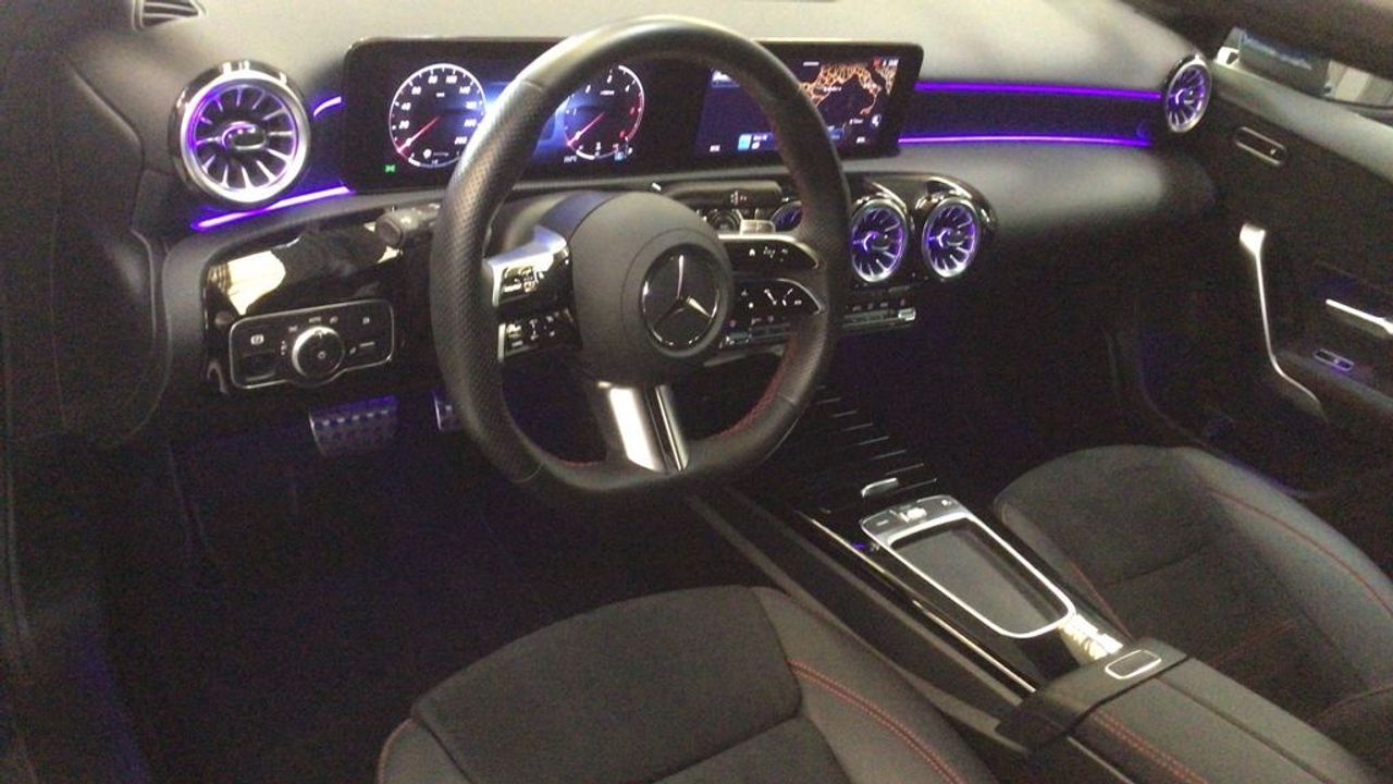 mercedes-clase-a-a-180-d-imagen-5