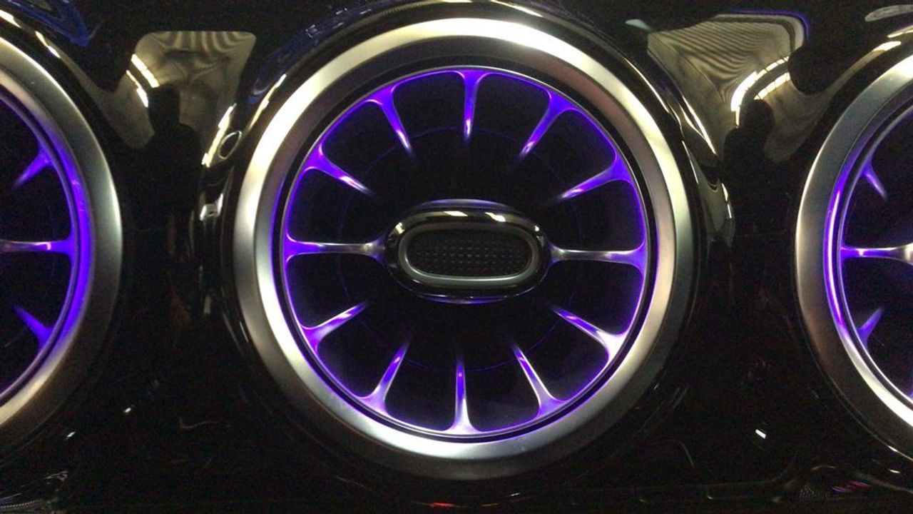 mercedes-clase-a-a-180-d-imagen-18