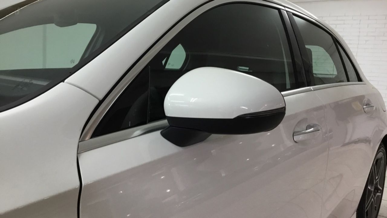 mercedes-clase-a-a-180-d-imagen-17