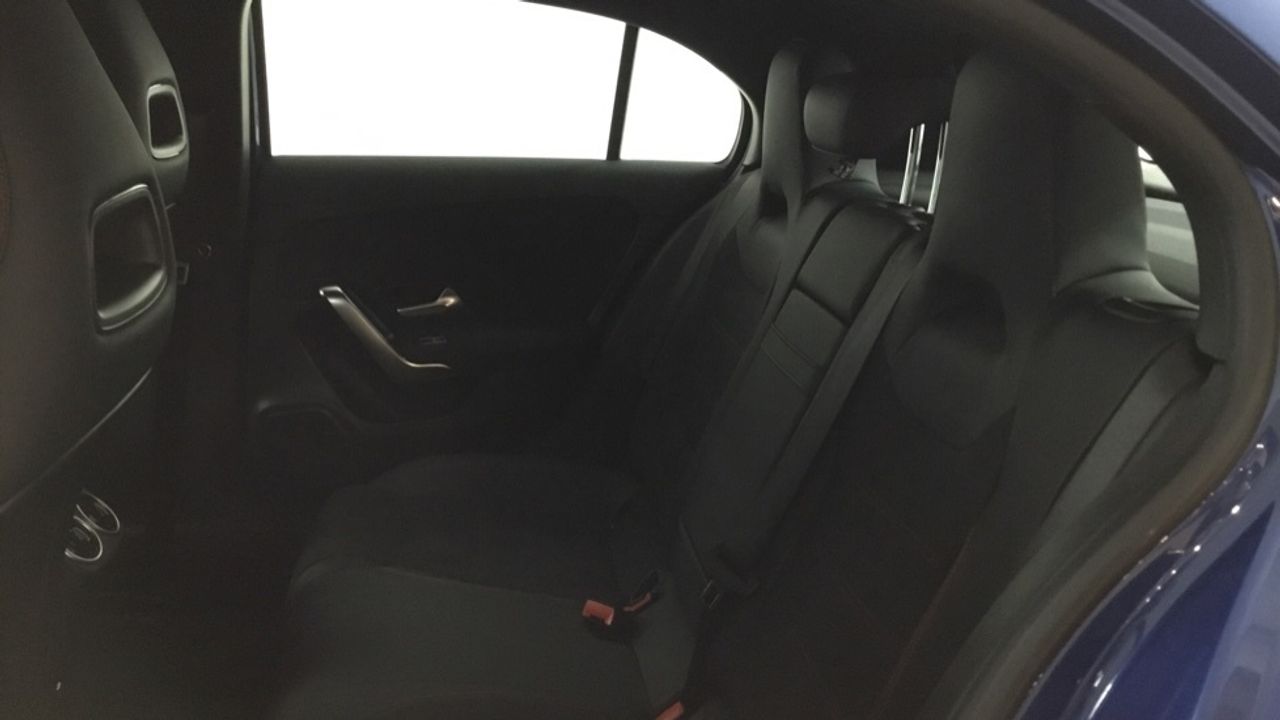 mercedes-clase-a-a-180-d-imagen-10