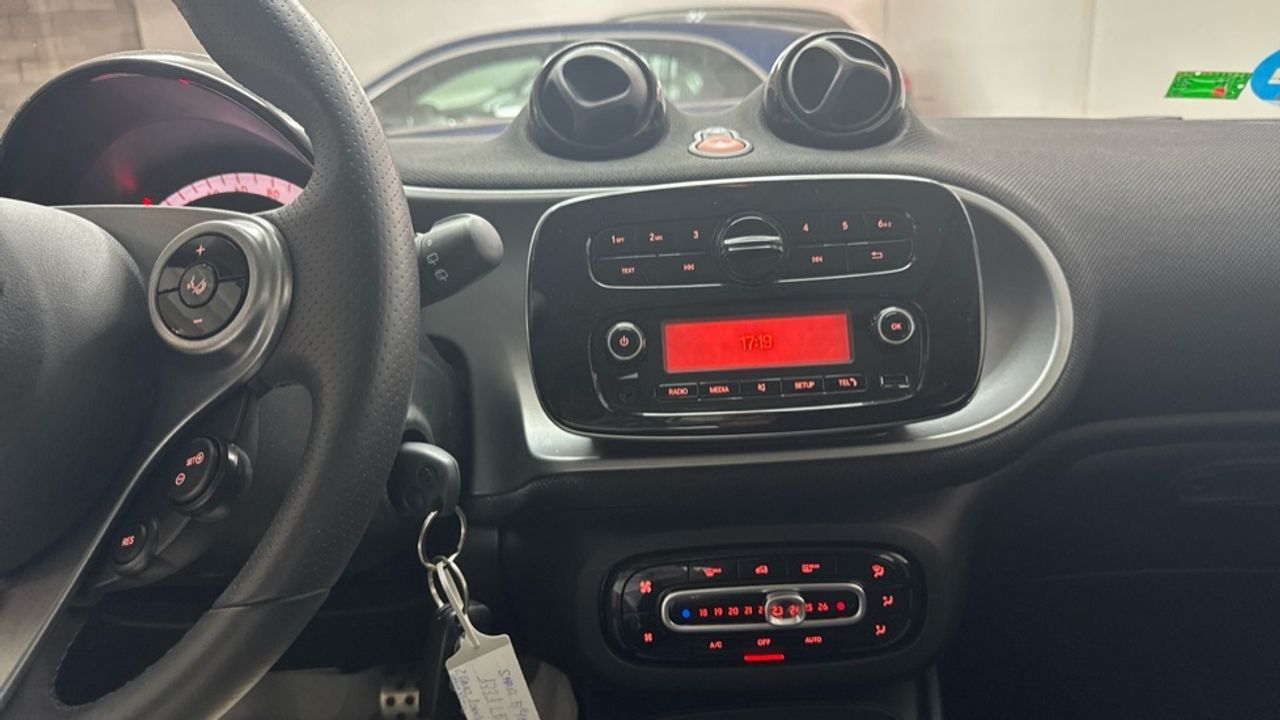 smart-forfour-60kw81cv-eq-imagen-21