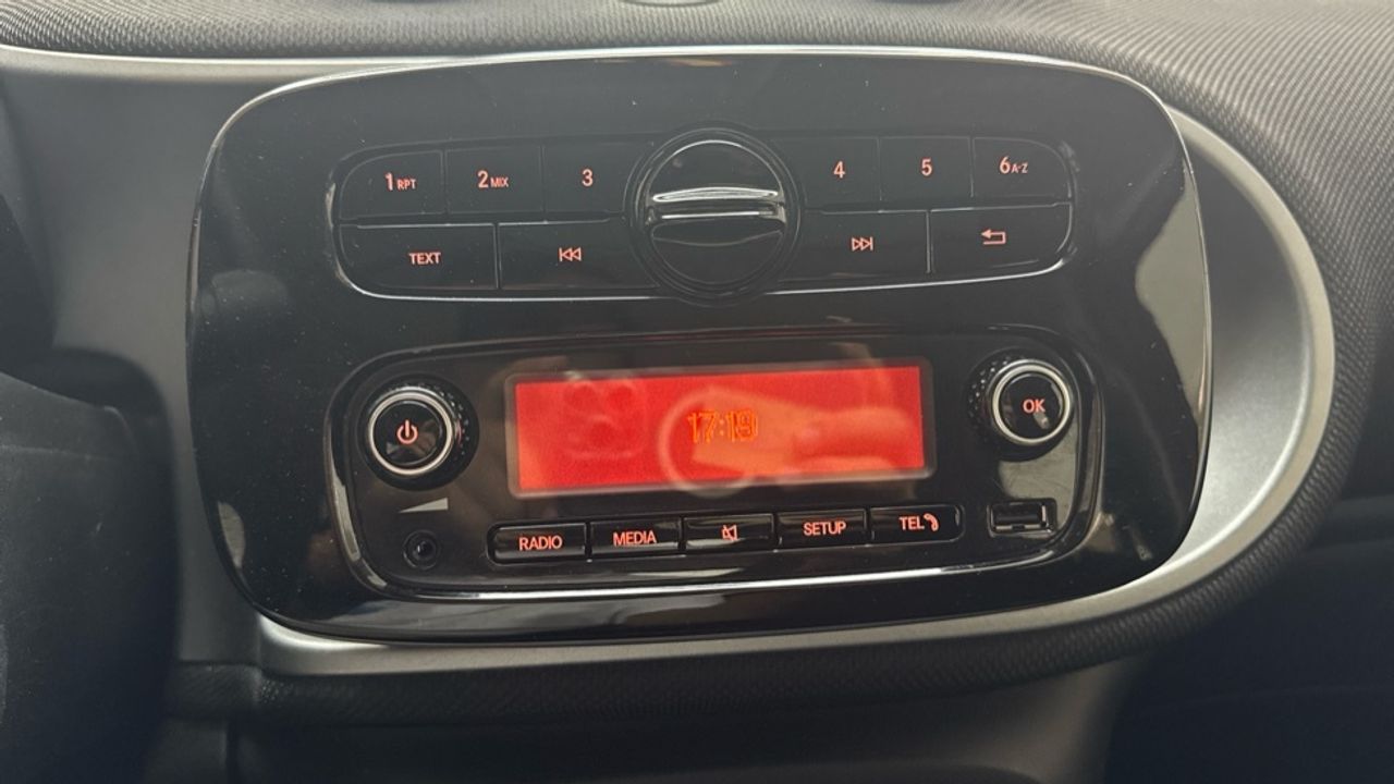 smart-forfour-60kw81cv-eq-imagen-20