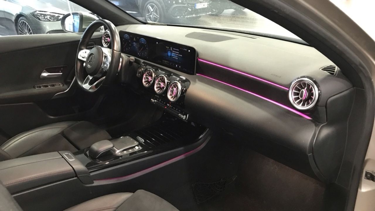mercedes-clase-a-a-180-d-imagen-9
