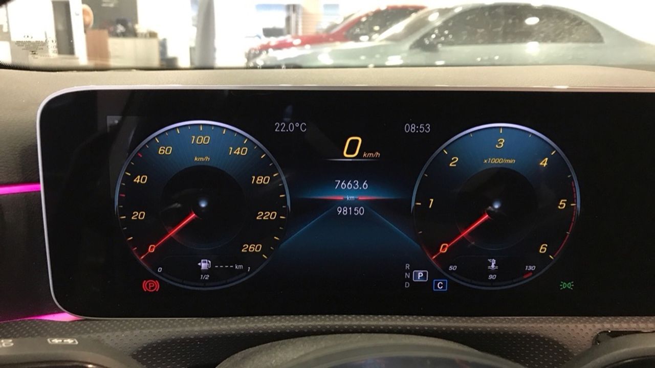 mercedes-clase-a-a-180-d-imagen-16