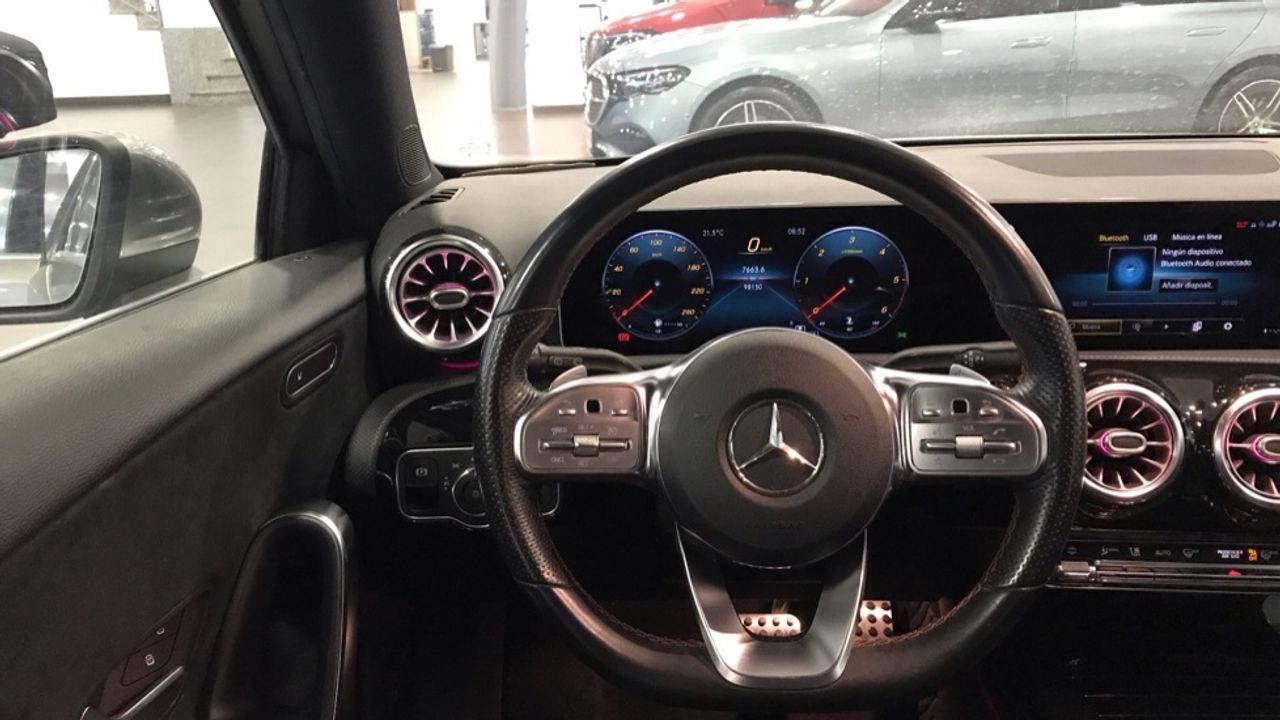 mercedes-clase-a-a-180-d-imagen-8