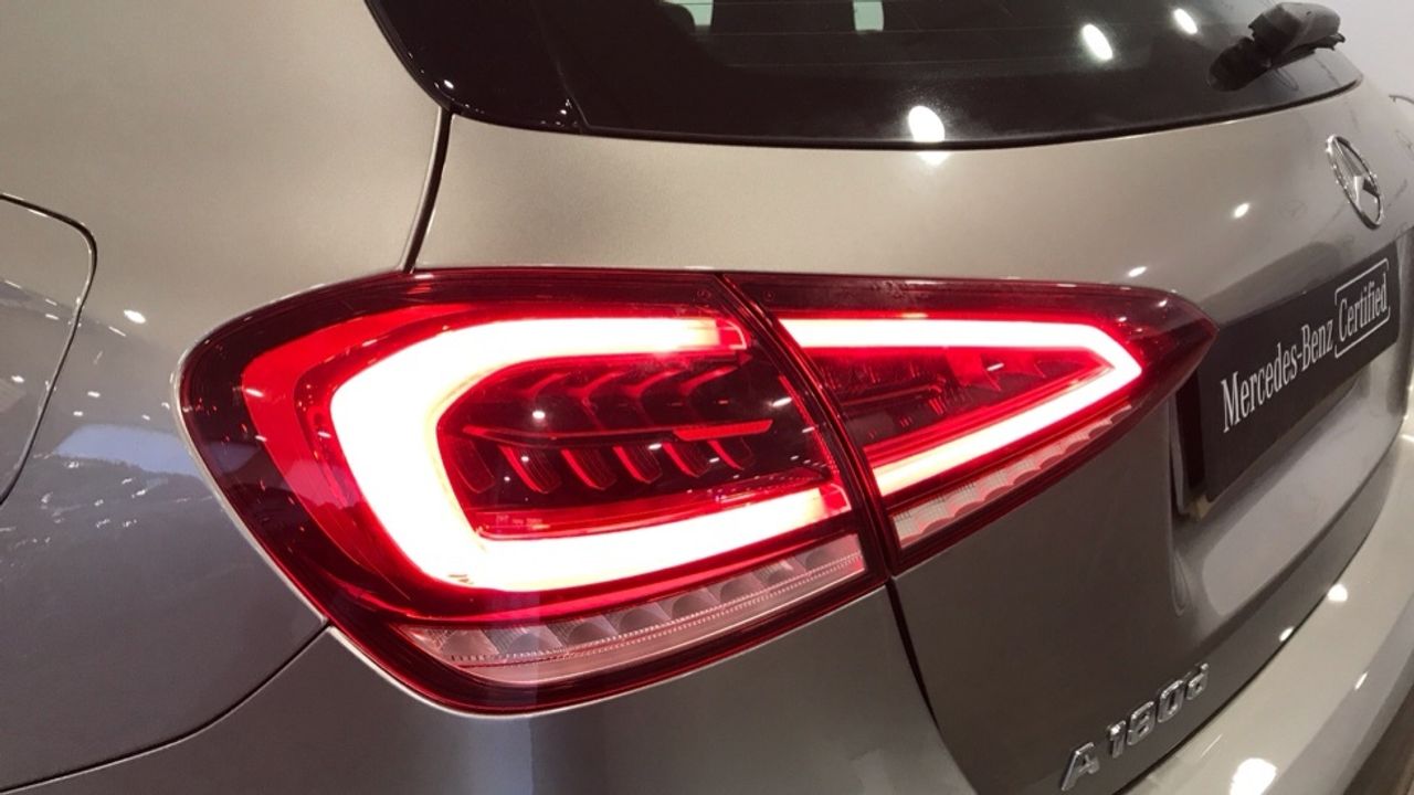 mercedes-clase-a-a-180-d-imagen-19