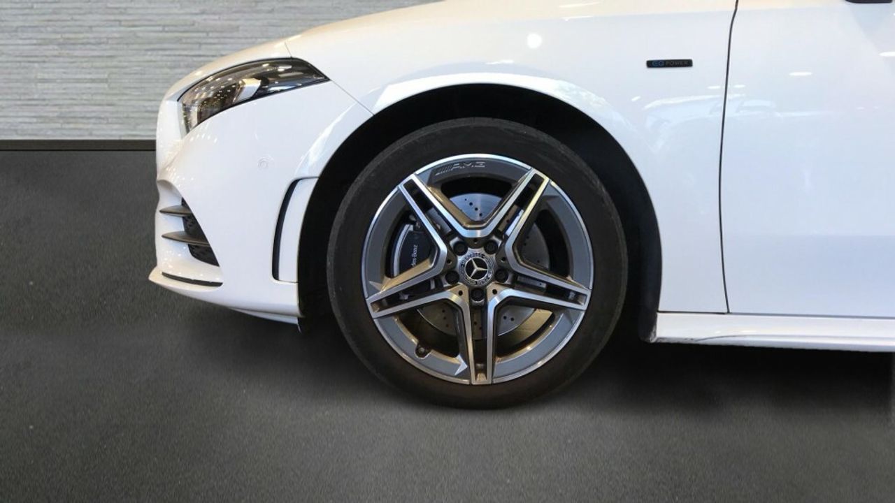 mercedes-clase-a-sedan-a-250-e-imagen-4