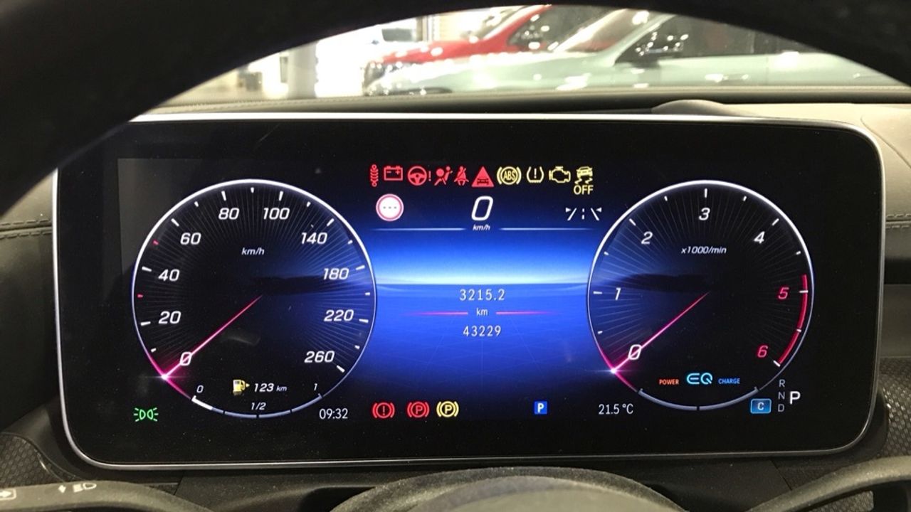 mercedes-clase-c-c-220-d-estate-imagen-17