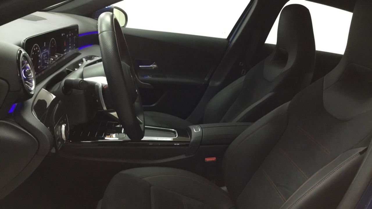 mercedes-clase-a-a-180-d-imagen-6