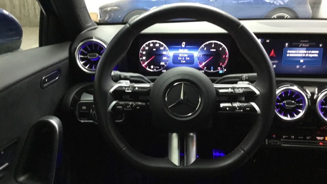 mercedes-clase-a-a-180-d-imagen-8