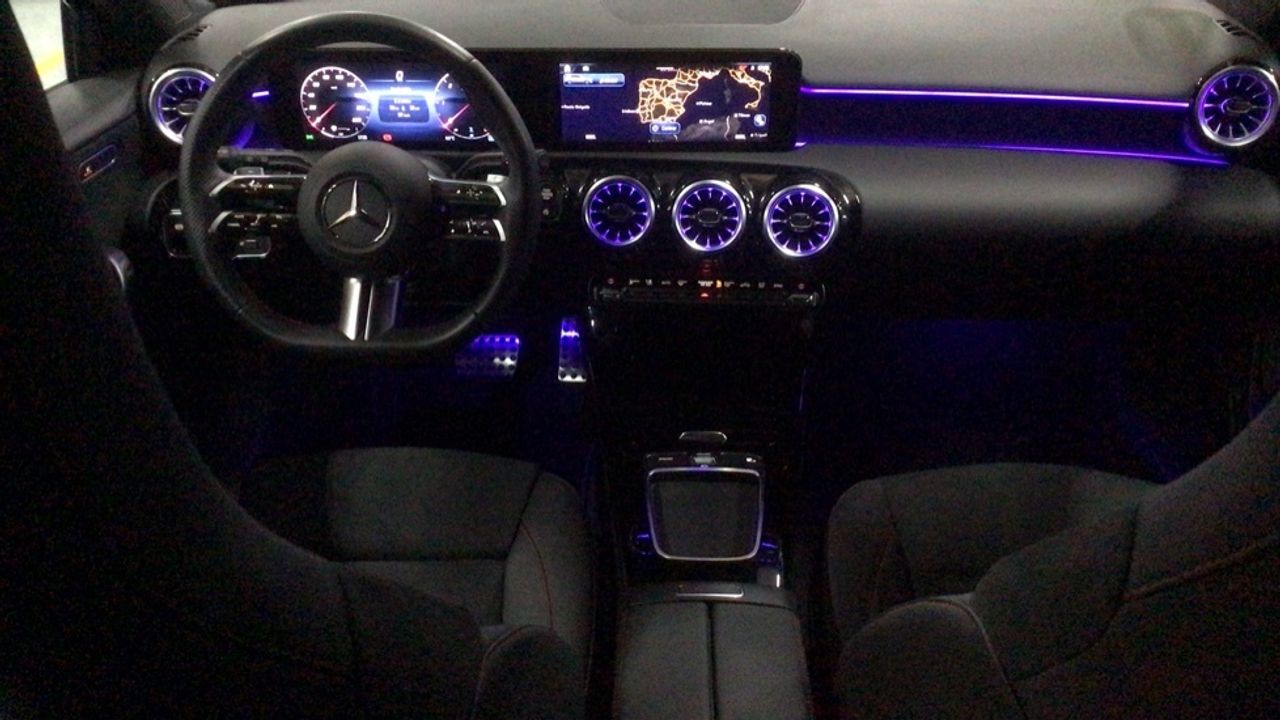 mercedes-clase-a-a-180-d-imagen-7