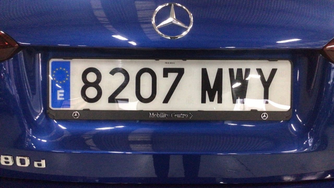 mercedes-clase-a-a-180-d-imagen-24