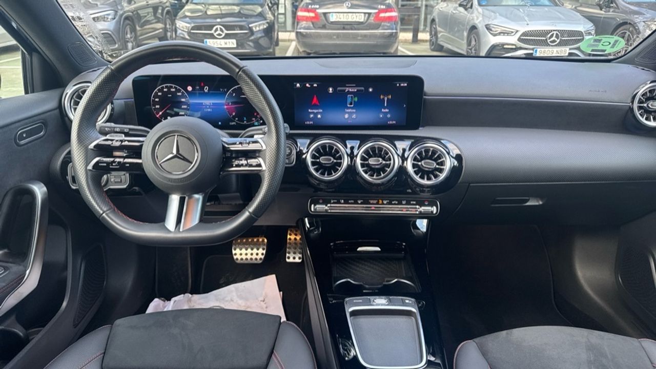 mercedes-clase-a-a-180-d-imagen-7